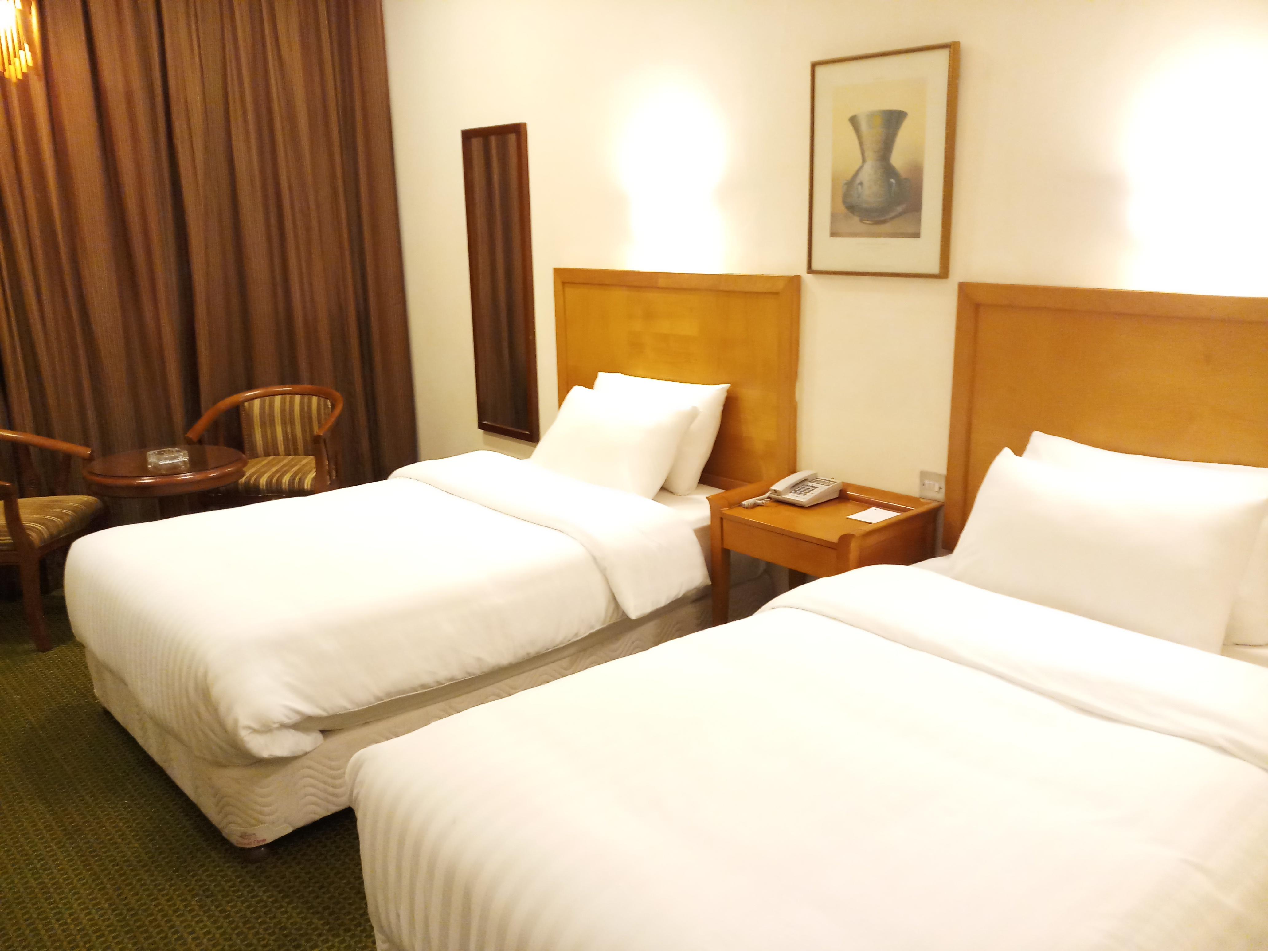 Oriental Palace Hotel Al-Manamah Bagian luar foto