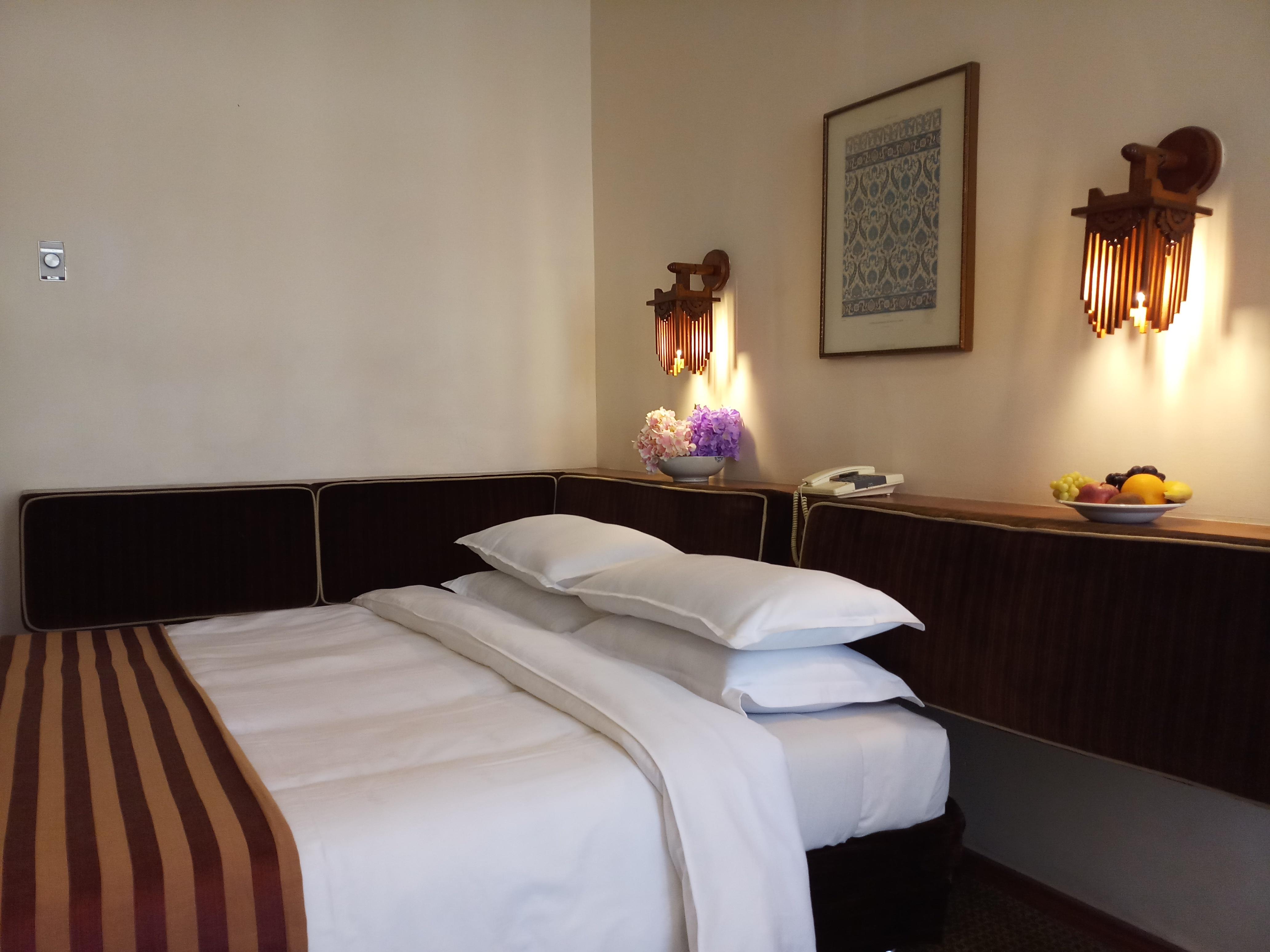 Oriental Palace Hotel Al-Manamah Bagian luar foto