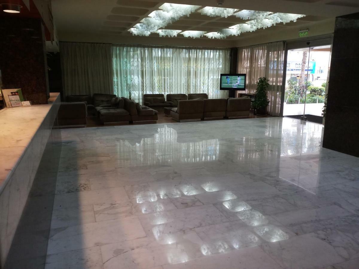 Oriental Palace Hotel Al-Manamah Bagian luar foto